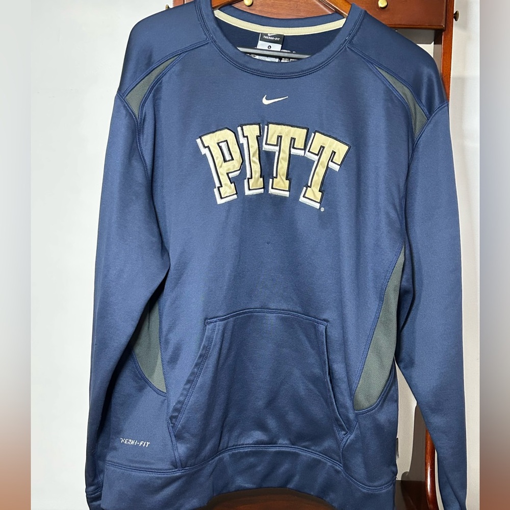 Nike Therma-Fit Men’s Large PITT Panthers Navy Blue Gold Crewneck Sweatshirt